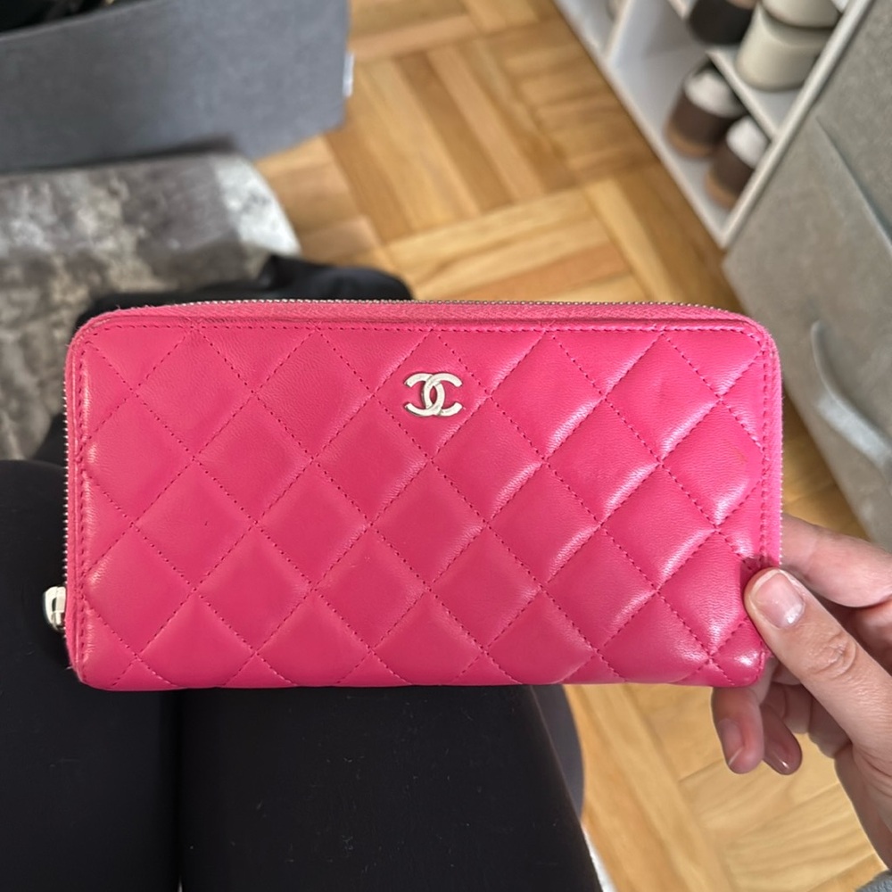 Authenticated pink Chanel wallet